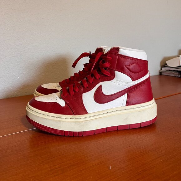 NIKE Air Jordan Elevate High- Sz 8- Red - Picture 2 of 8